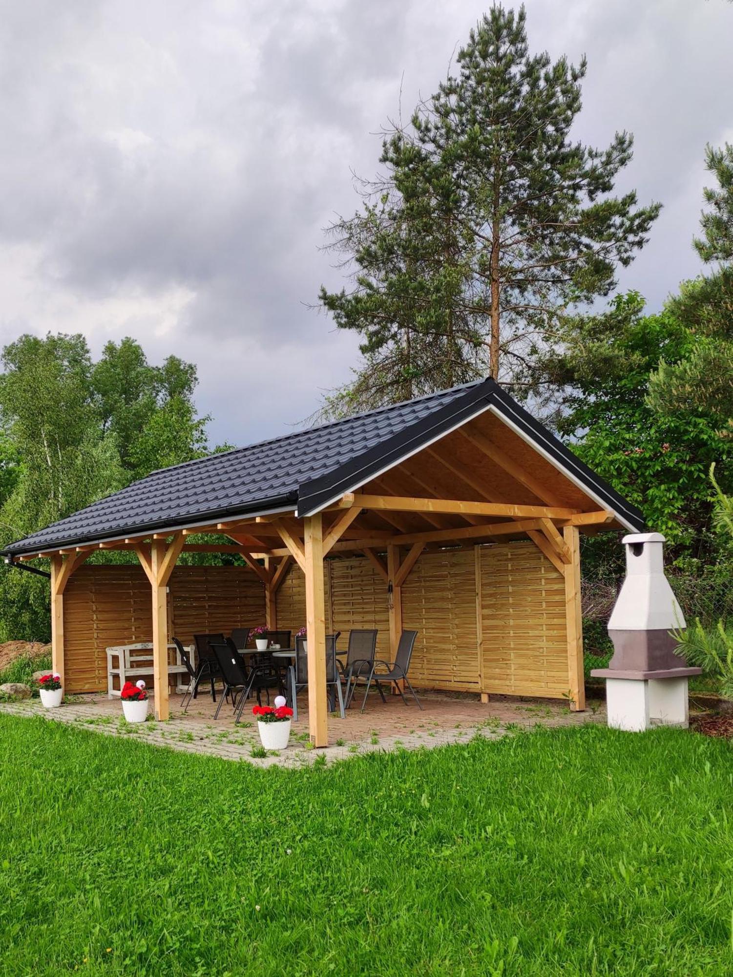 Pokoje Goscinne Pod Lipami Kudowa Zdroj Luaran gambar